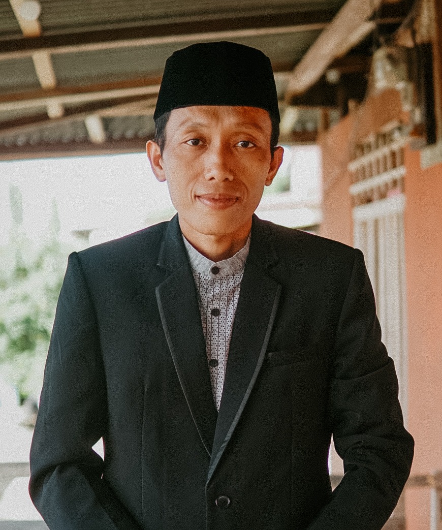 Foto Kepala MTsS. Darussalam Buriko